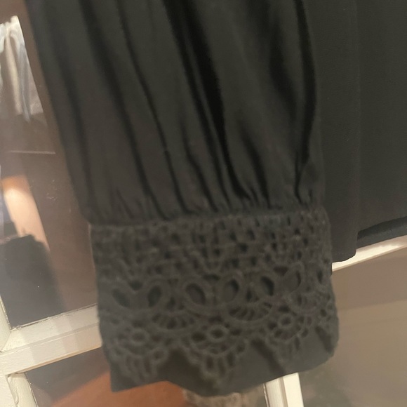 Black blouse with bow - Picture 3 of 4